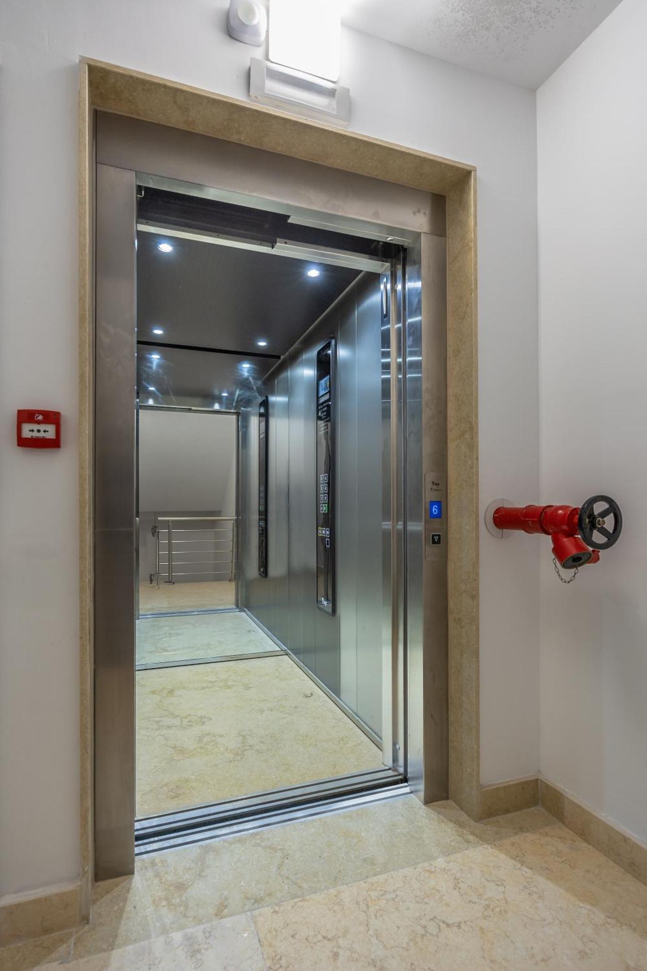 The Cube - Designer Finished By Sf Homes